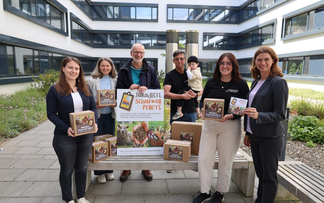 Juradistl-Schafwollpellets: Natürlicher Dünger mit vielen Vorteilen